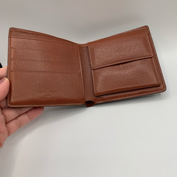 Authentic Louis Vuitton Marco Bifold Wallet - Picture 3 of 13